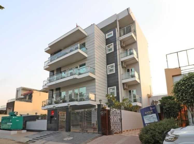 העיר בנגלור Hotel O V R Residency Near Sri Amruth Chithra Mandira מראה חיצוני תמונה