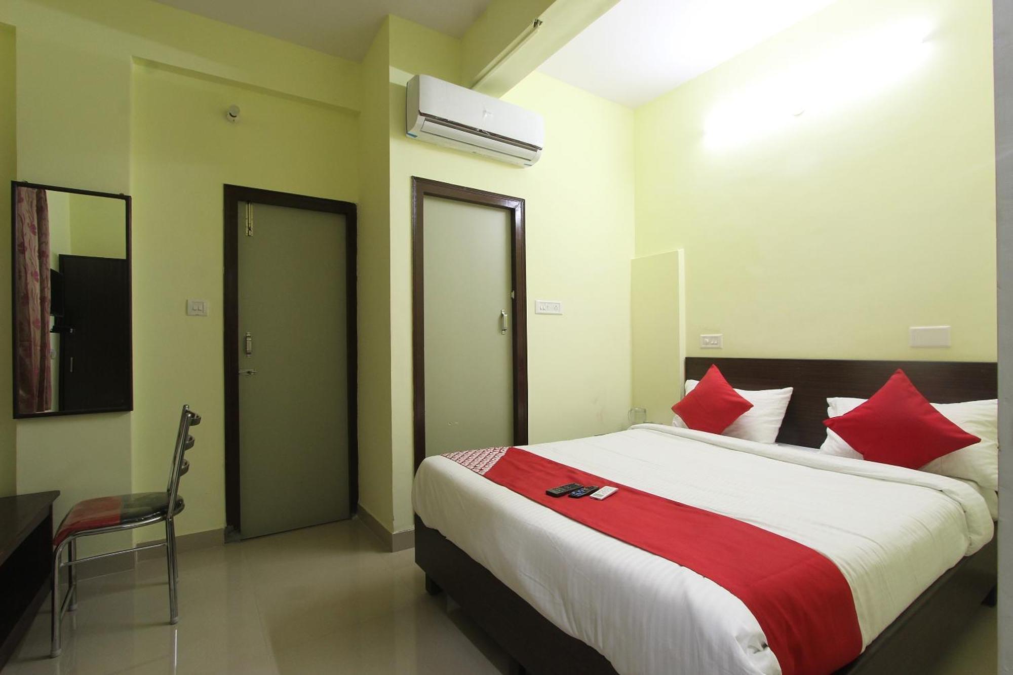 העיר בנגלור Hotel O V R Residency Near Sri Amruth Chithra Mandira מראה חיצוני תמונה