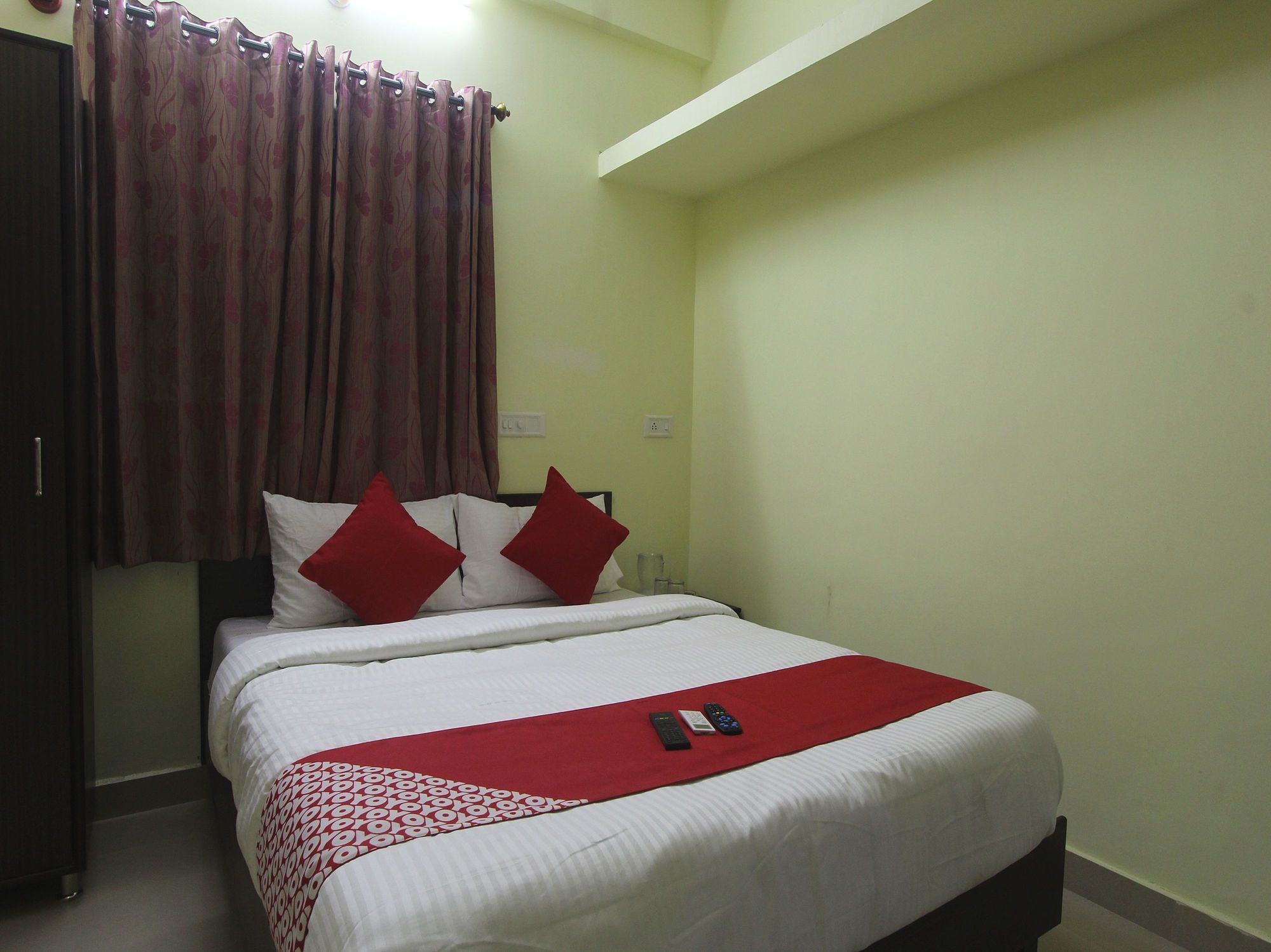 העיר בנגלור Hotel O V R Residency Near Sri Amruth Chithra Mandira מראה חיצוני תמונה