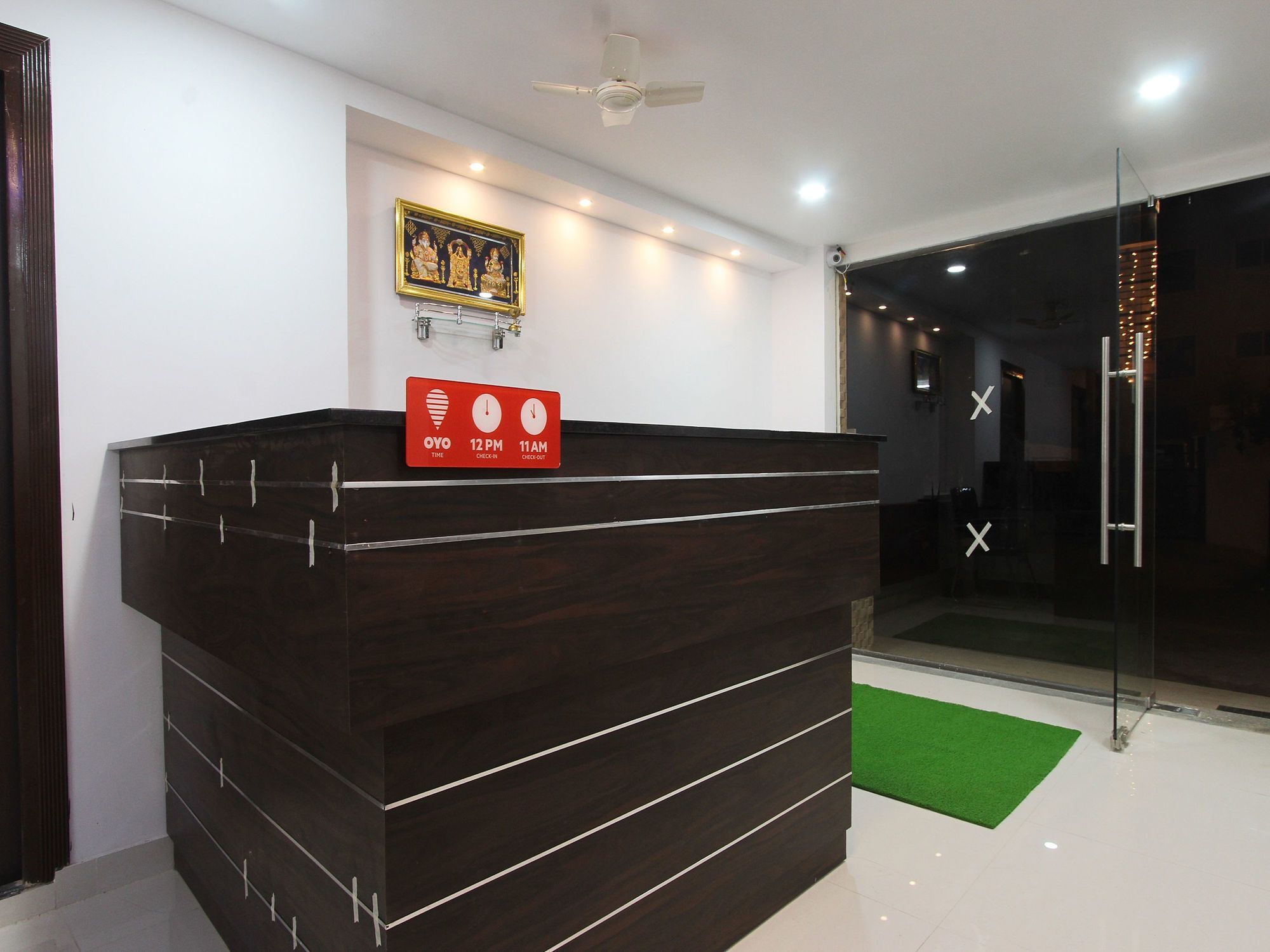 העיר בנגלור Hotel O V R Residency Near Sri Amruth Chithra Mandira מראה חיצוני תמונה
